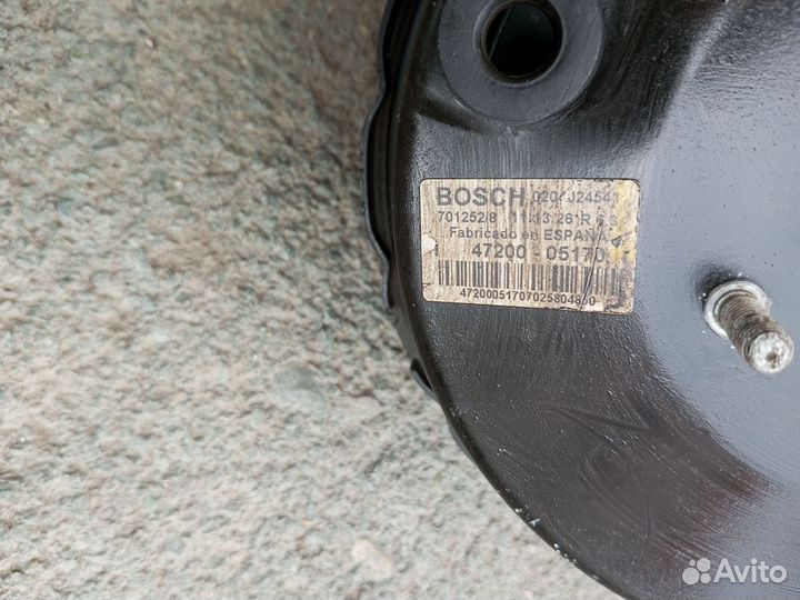 Вакуумный усилитель Avensis 250 левый руль 2002-10