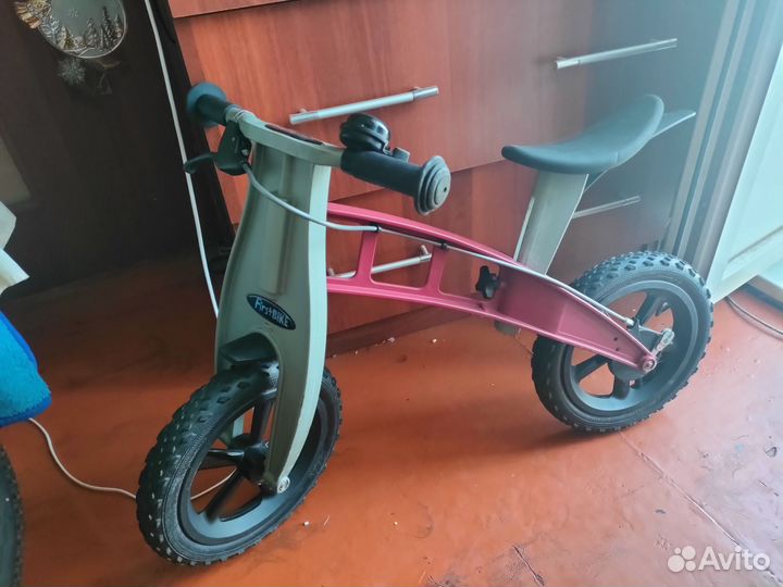 Беговел firstbike