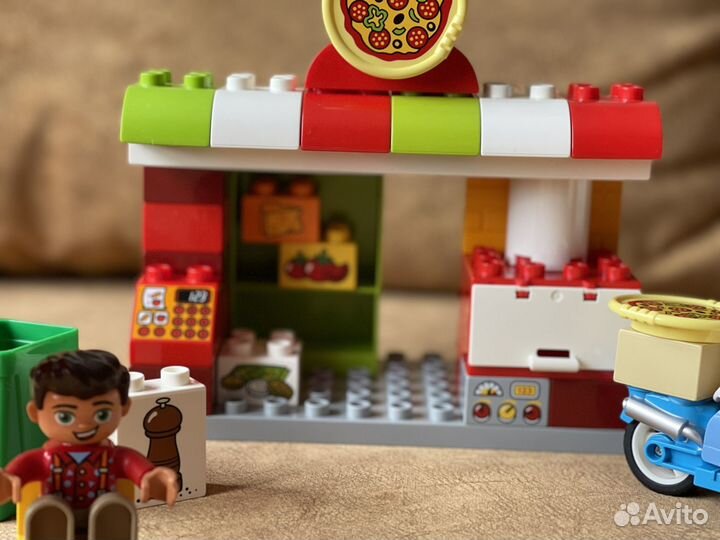 Lego duplo 10834 Пиццерия