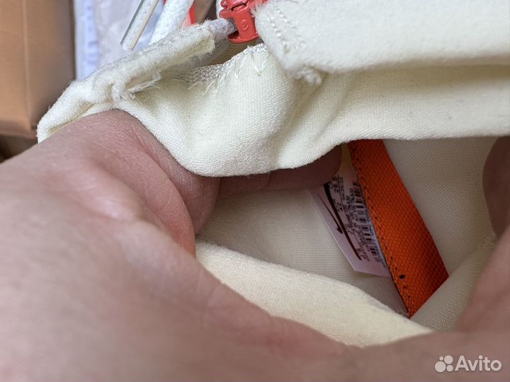 Кроссовки Nike Air Huarache Gripp QS 'Sail Orange'