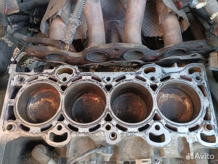 Головка блока цилиндров Ford escape 2005