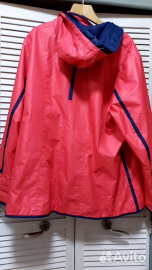 Ветровка красная,большой размер