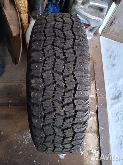 Зимняя резина r15 195 65 бу