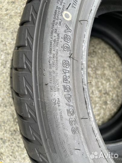 Bridgestone Turanza T005 235/45 R18 98Y