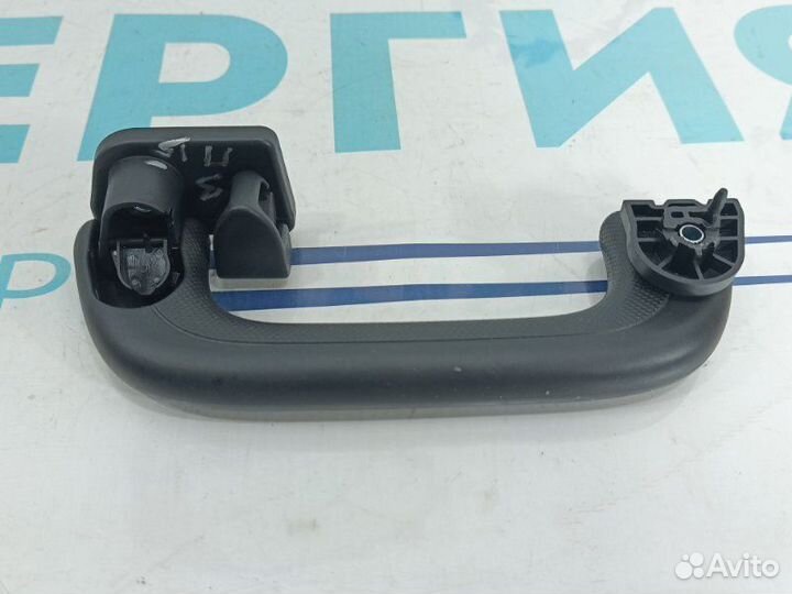 Ручка потолка задняя правая Geely Coolray 1.5