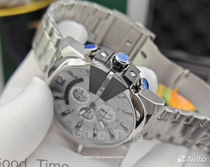 Мужские кварцевые часы diesel