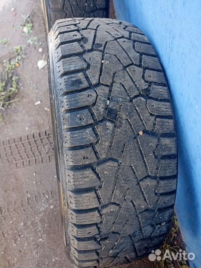 Pirelli Ice Zero 195/65 R15 95