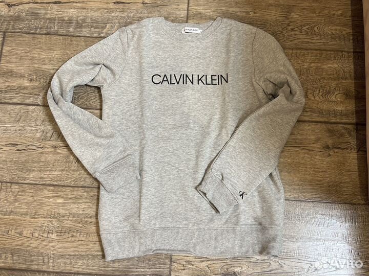 Calvin klein свитшот