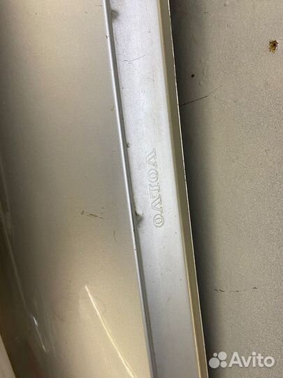 Крыло правое volvo s60