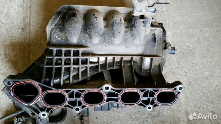Коллектор впускной Honda 17100rnaa00