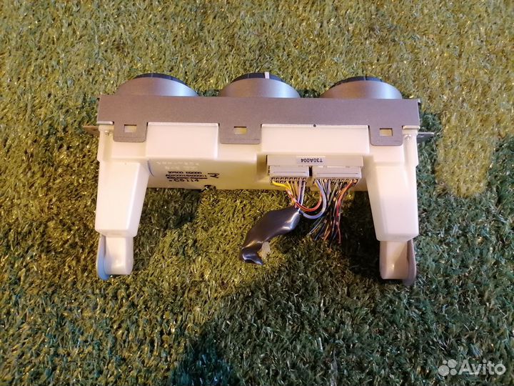 Блок управления климат-контролем 27500EQ000 Nissan