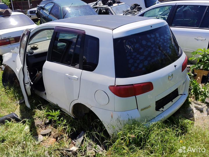 Мазда демио IDY по запчастям