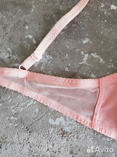 Бюстгальтер В/75 Япония