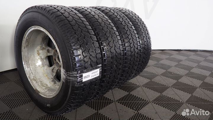 Комплект колёс Yokohama ice Guard 215/65 R16