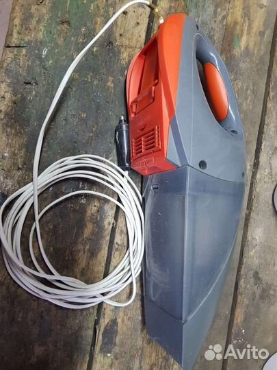 Автомобильный пылесос black decker