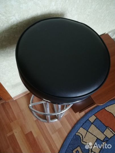 Стул высокий барный