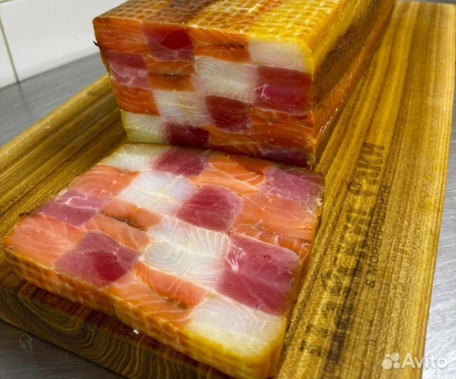 Рыбный рулет шахматный