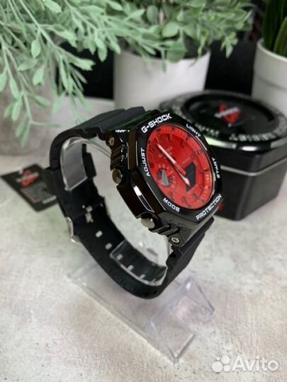 Часы New Casio G-Shock GM-2100