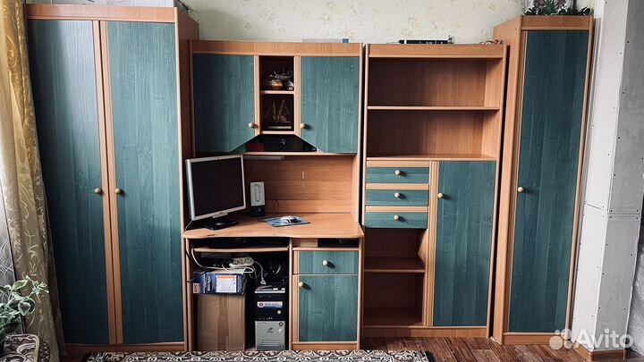 Детский мебельный гарнитур