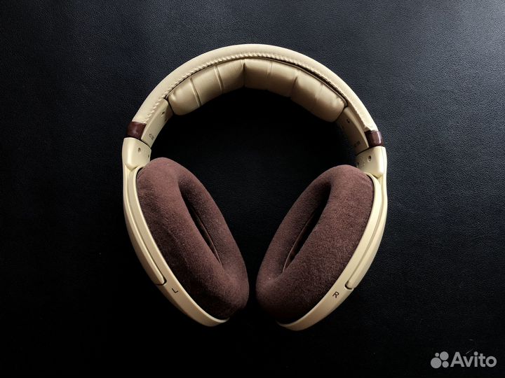 Наушники Sennheiser HD 598, в отличном состоянии