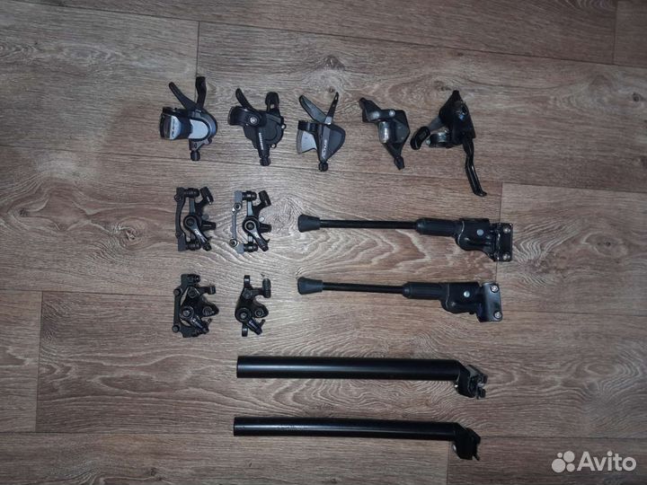 Аморты,монетки,подставки,подсиделные штыри