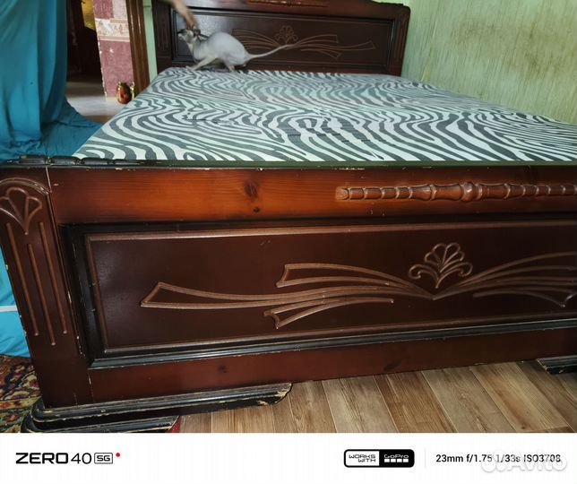 Продам кровать 2 спальную бу