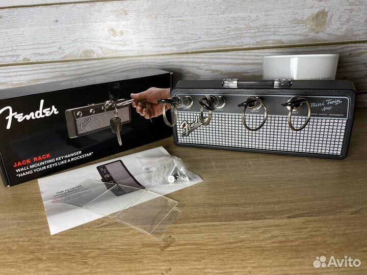 Ключница Fender