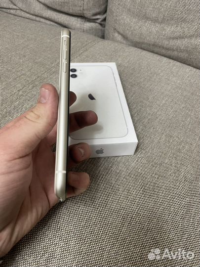 iPhone 11 128gb white