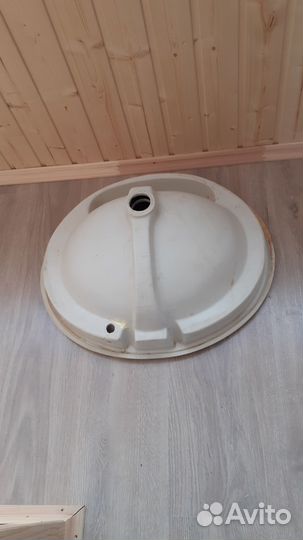 Раковина в ванную накладная керамическая