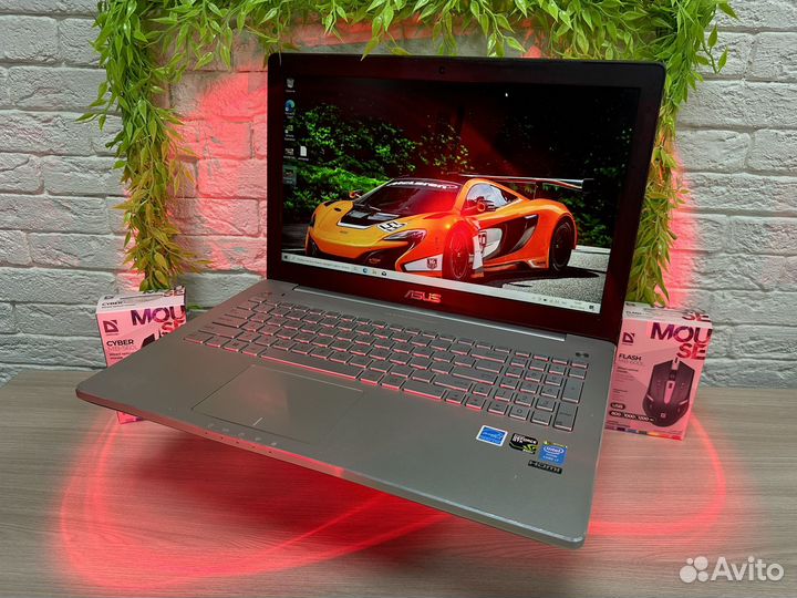 Игровой ноутбук Asus i7/12GB/SSD/650GB