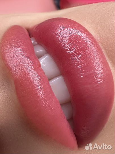 Татуаж бровей, губ перманентный макияж