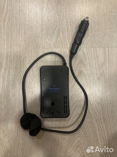 Автомобильный инвертор с 12 на 220 Kensington