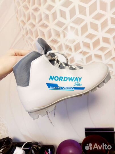 Лыжные ботинки классические 36