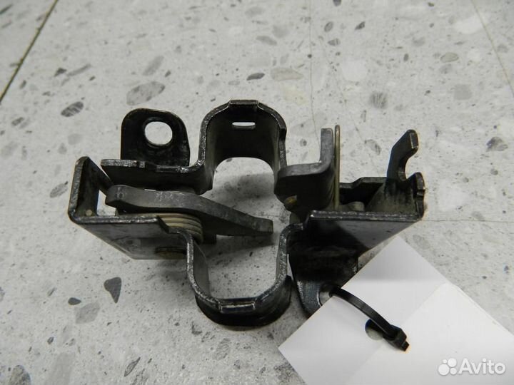 Замок капота Mercedes-Benz C-Class W203 2000-2007