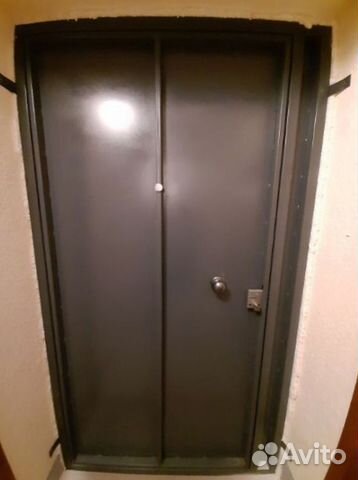 Входная металлическая дверь