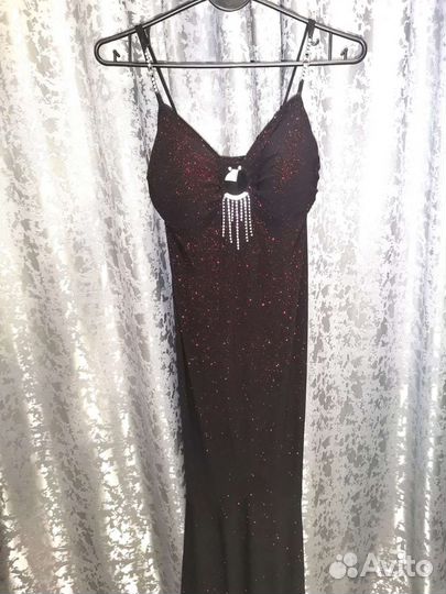 Вечернее платье в пол
