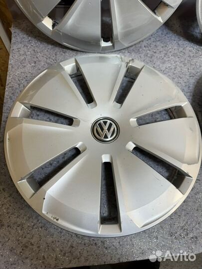 Колпак колеса Volkswagen Transporter caravelle CXH