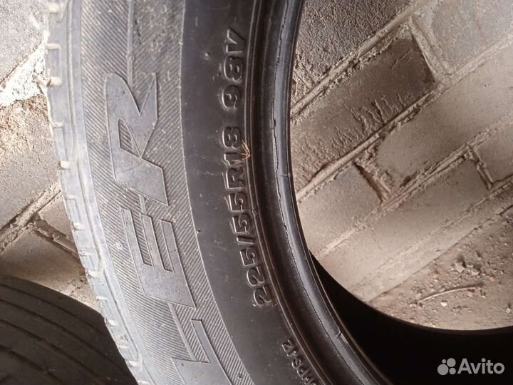 Bridgestone Dueler H/P Sport 225/55 R18 98V