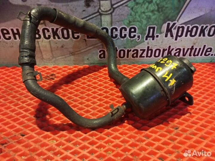 Бачок гур Hyundai Starex