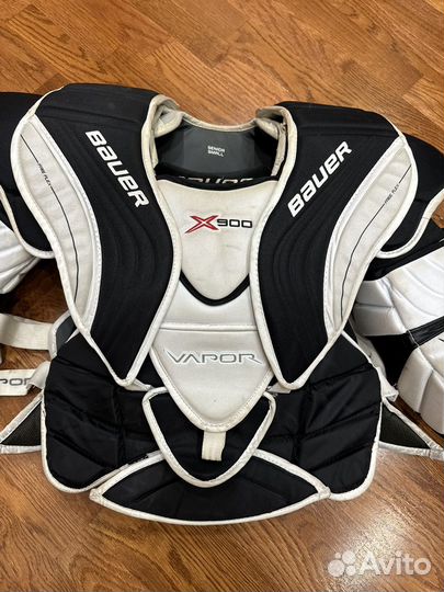 Вратарский хоккеный нагрудник Bauer Vapor X900