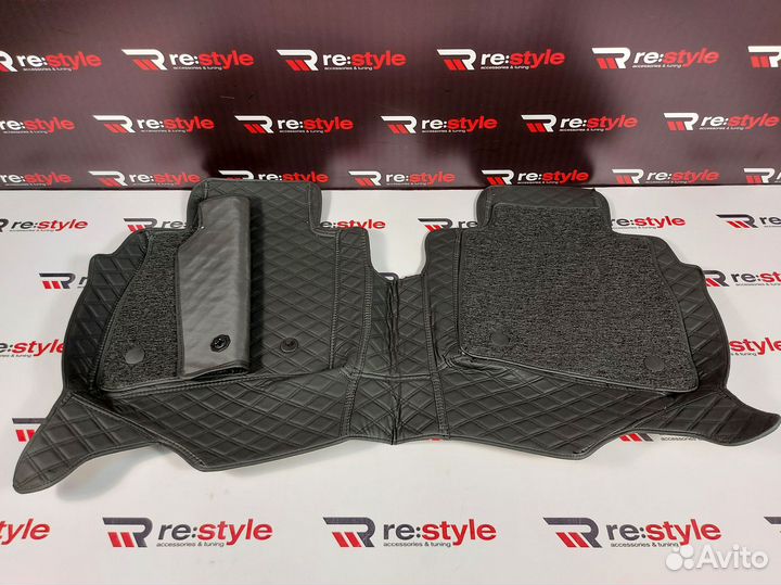 Ковры салона 3D Nissan Tiida 11 R1034