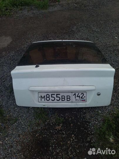 Крышка багажника на приору