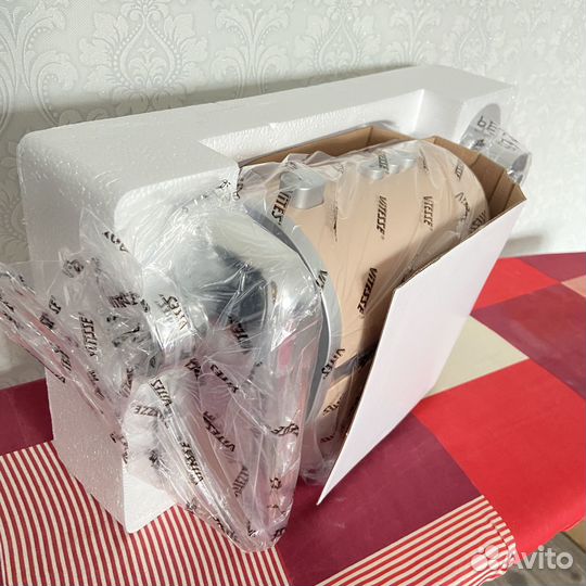 Электрическая мясорубка 1200Вт