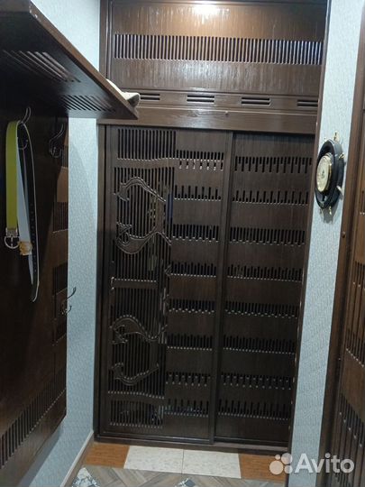 Шкаф купе новый 2х дверный. Дерево