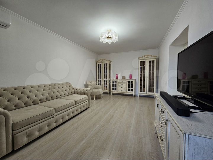 3-к. квартира, 81,5 м², 4/9 эт.