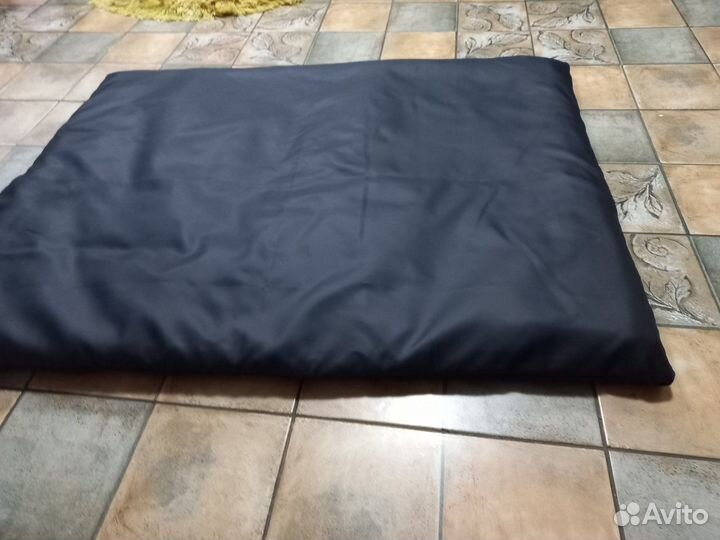 Лежанка для крупных и средних пород