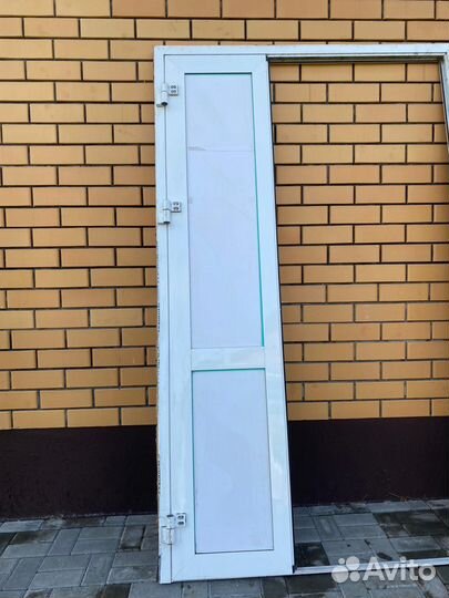 Дверь пластиковая пвх входная бу