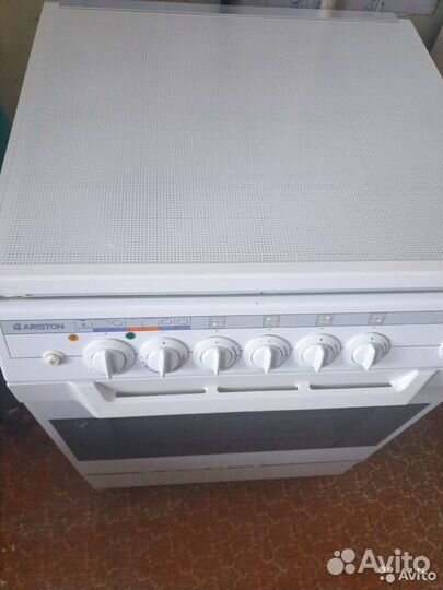 Газовая плита Ariston Gilda