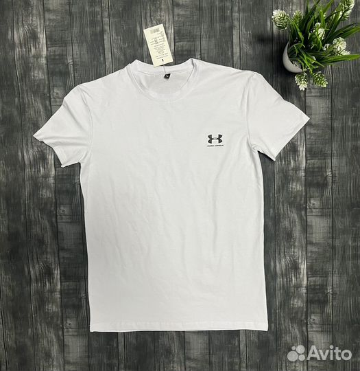 Футболка under armour
