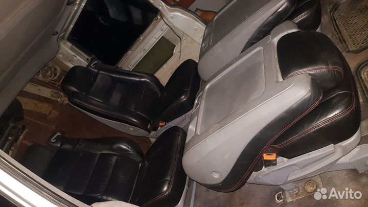Кожаные сиденья для mercedes-vito w638
